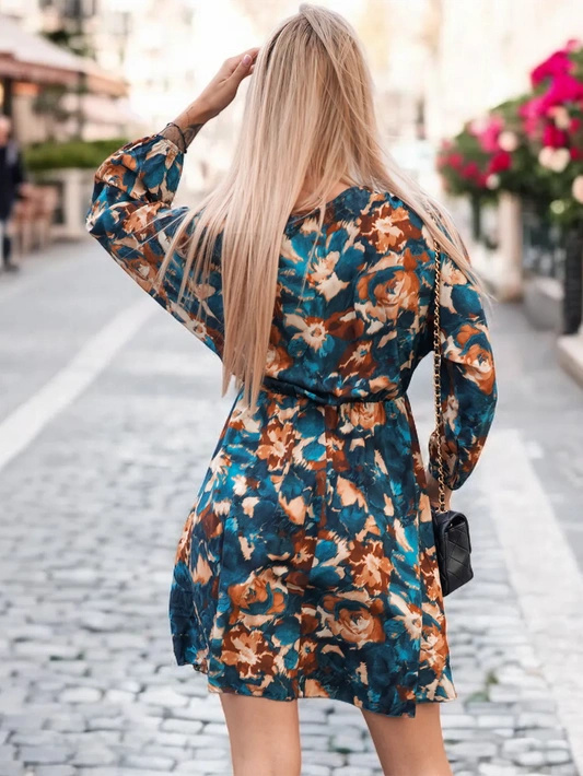 Krótka sukienka z bufiastymi rękawami Donna