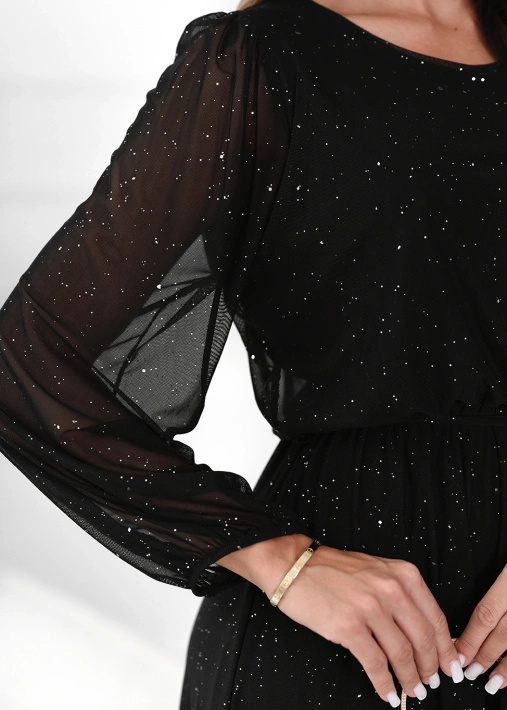 Długa połyskująca sukienka z transparentnym dołem Laona