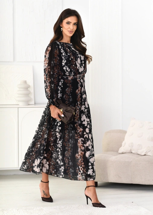 Długa wzorzysta sukienka z paskiem Goti