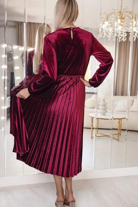 Welurowa plisowana sukienka midi Nina