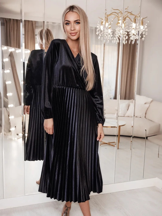 Welurowa plisowana sukienka midi Nina