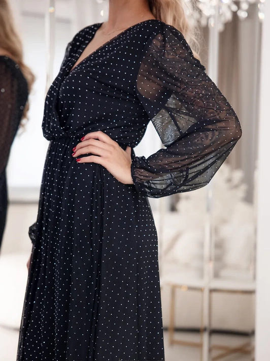 Krótka sukienka z falbanką i wiązanym dekoltem Olivia