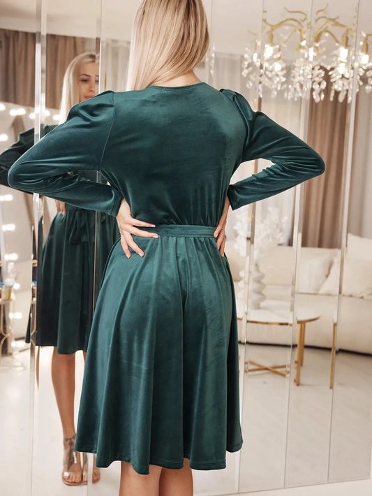 Welurowa sukienka do kolan Ada