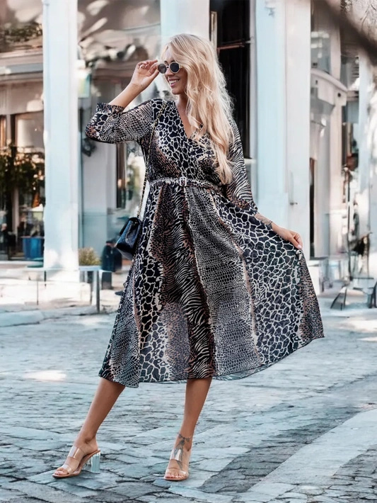 Wzorzysta sukienka midi Alice